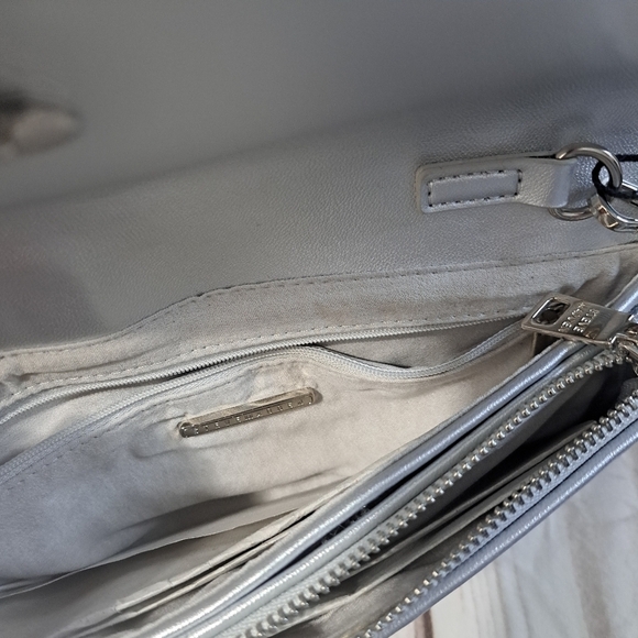 STEVE MADDEN BGLAMY Sequin Clutch Silver Shoulder Crossbody Bag Party - Picture 6 of 12